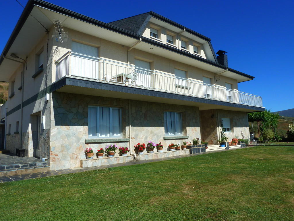 Pension Riego De Ambros Riego de Ambros Exterior photo